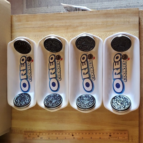 Set of 4 Oreo cookie trays or banana split ice cream snack bowls by Kraft - Picture 1 of 3